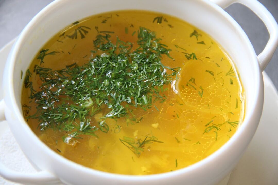 Caldo de pollo tailandés para quienes siguen la dieta Dukan